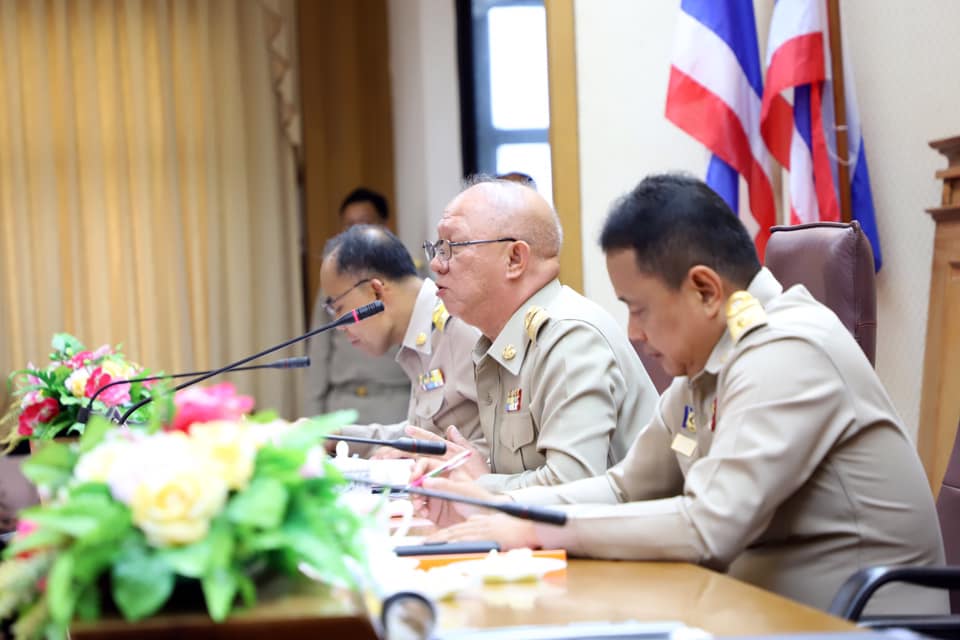 ประชุมคณะกรมการจังหวัด ประจำเดือนพฤศจิกายน รายงานผลการปฏิบัติภารกิจที่สำคัญของส่วนราชการในพื้นที่