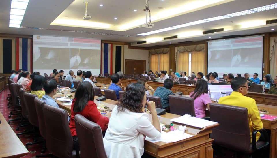 ติดตามการเตรียมความพร้อมในการจัดทำน้ำอภิเษกในการพระราชพิธี...