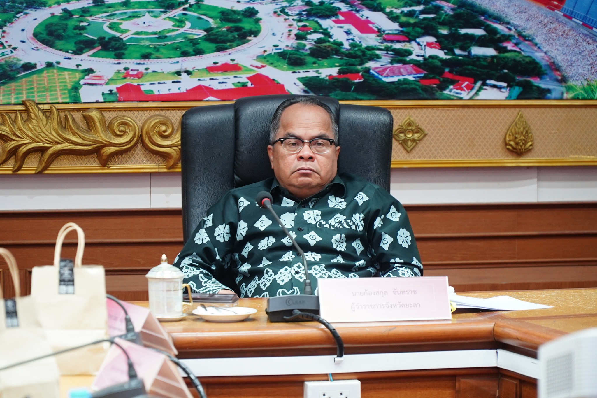จังหวัดยะลา ร่วมประชุมชี้แจงนโยบายและจัดทำแผนปี 2571 ผ่านระบบ Zoom Meeting มุ่งขับเคลื่อนเป้าหมายการพัฒนาจังหวัด 20 ปี อย่างยั่งยืน